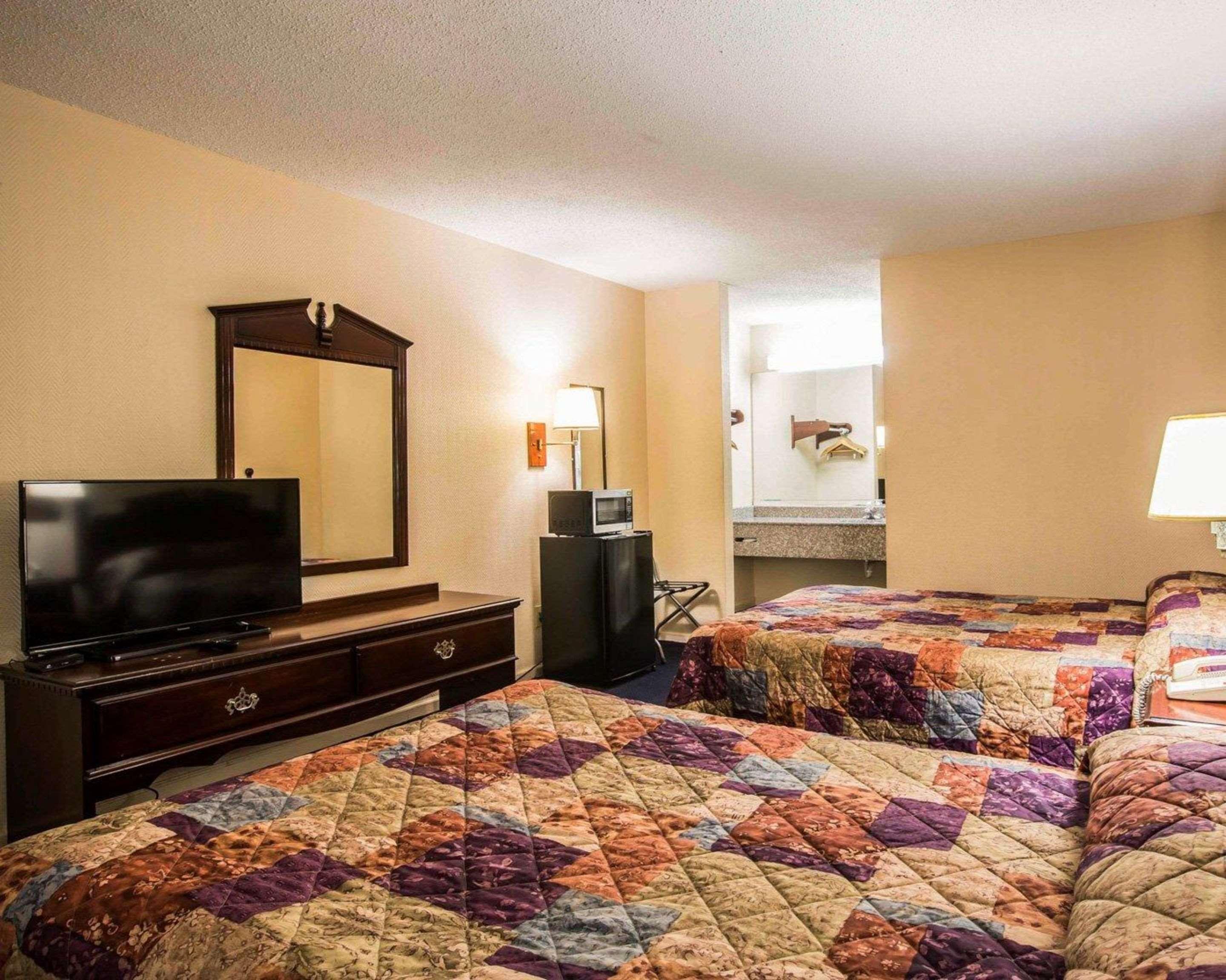 Rodeway Inn Phenix City Zewnętrze zdjęcie
