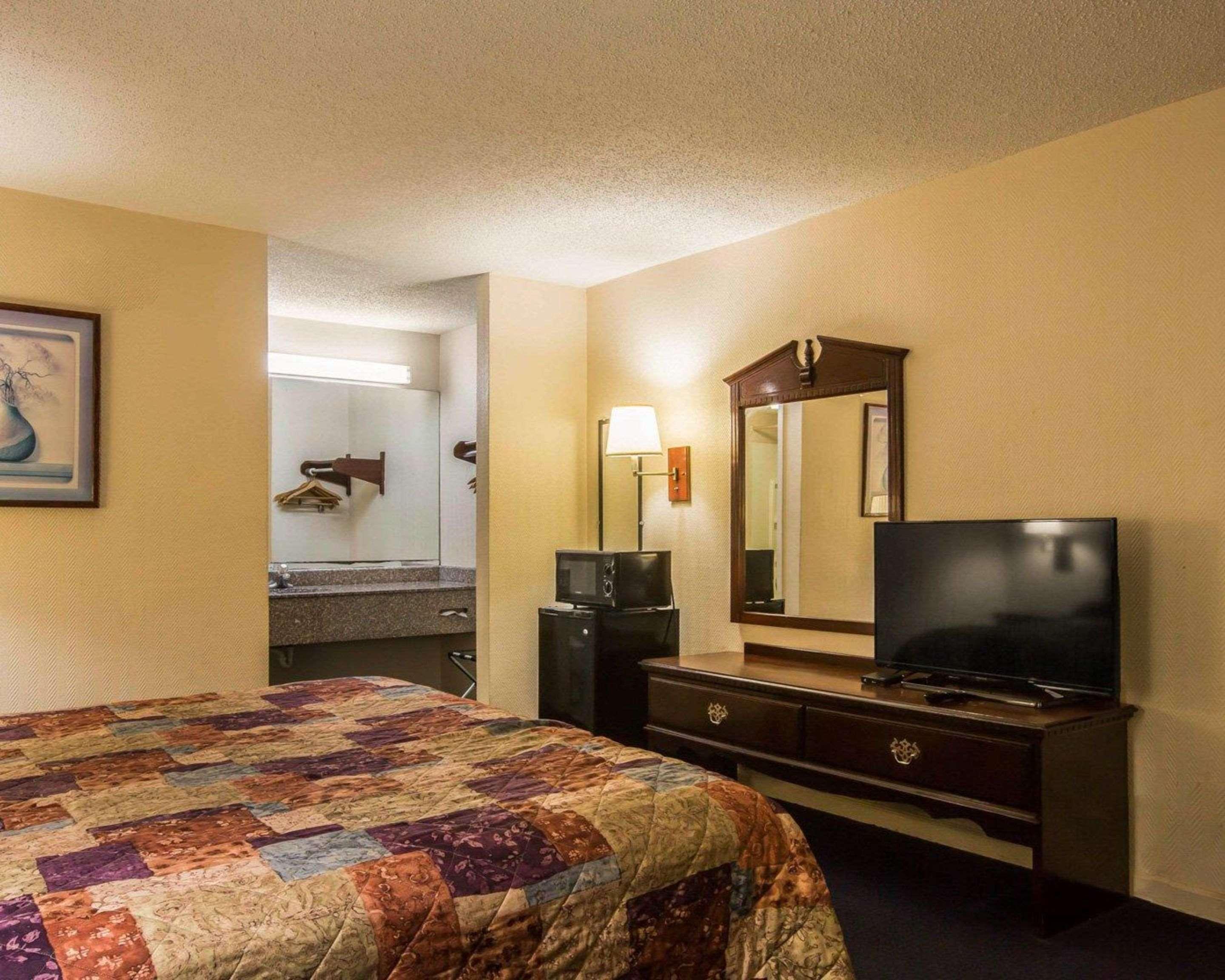 Rodeway Inn Phenix City Zewnętrze zdjęcie