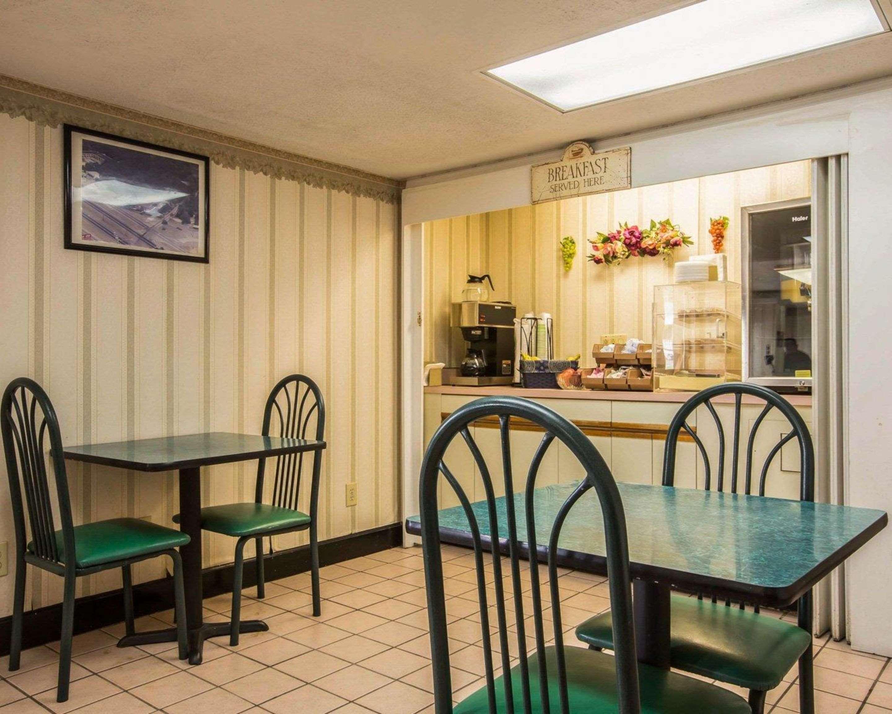 Rodeway Inn Phenix City Zewnętrze zdjęcie